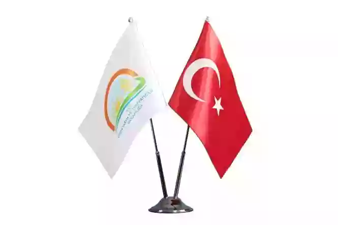 İkili Masa Bayrağı