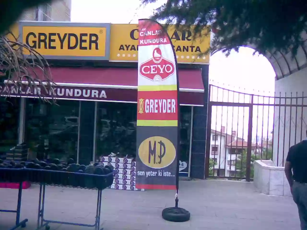 Ayakkabıcı Olta Bayrak Örnekleri