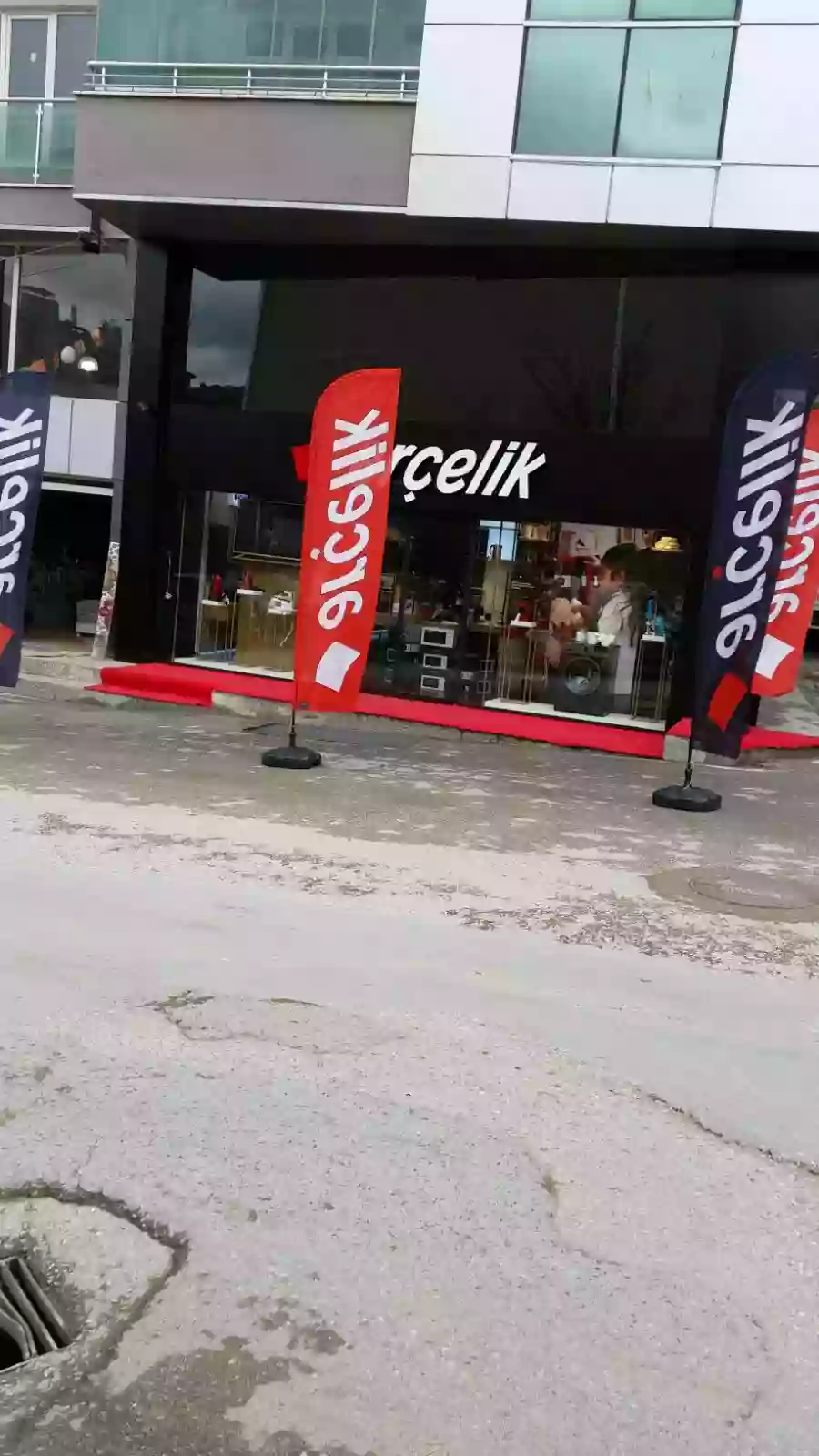 kucuk-ev-aletleri-olta-bayragi